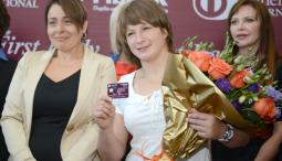 Жените директори във Fibank и Дайнърс клуб България наградиха Станка Златева за отличното й представяне на Олимпийските игри в Лондон