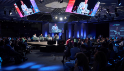 Инвестиции на един клик: Fibank представи на Webit новите възможности за инвестиране през My Fibank